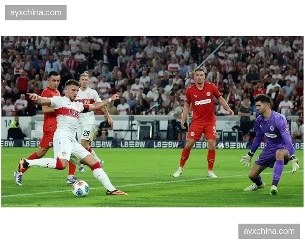 拜仁主场迎战斯图加特,南部德比即将上演 拜仁主场迎战斯图加特,南部德比即将上演